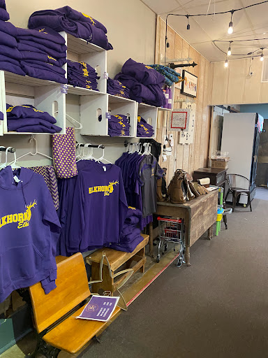 Espresso Bar «Friends on the Square», reviews and photos, 41 N Wisconsin St, Elkhorn, WI 53121, USA