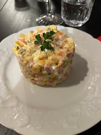 Salade russe du Restaurant kazakh Chez Mademoiselle Paris 15-Cuisine d'Asie Centrale - n°2