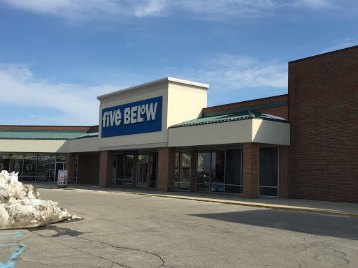Variety Store «Five Below», reviews and photos, 23853 Eureka Rd, Taylor, MI 48180, USA