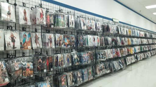 Discount Store «Big Lots», reviews and photos, 3705 Rosecrans St, San Diego, CA 92110, USA