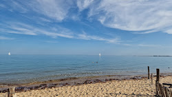 Foto von Plage des Sables d'Or und die siedlung
