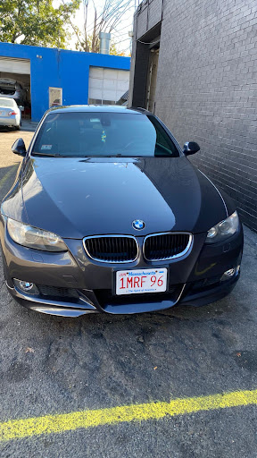 Auto Body Shop «McFee Auto Center», reviews and photos, 82 W Boylston St, Worcester, MA 01606, USA