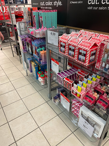 Cosmetics Store «SEPHORA», reviews and photos, 912 Brandon Town Center Dr, Brandon, FL 33511, USA