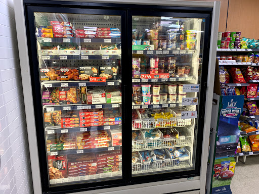 Convenience Store «7-Eleven», reviews and photos, 615 S Main St, Duncanville, TX 75116, USA