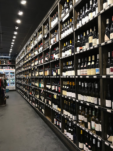 Liquor Store «Beekman Liquors», reviews and photos, 500 Lexington Ave, New York, NY 10017, USA