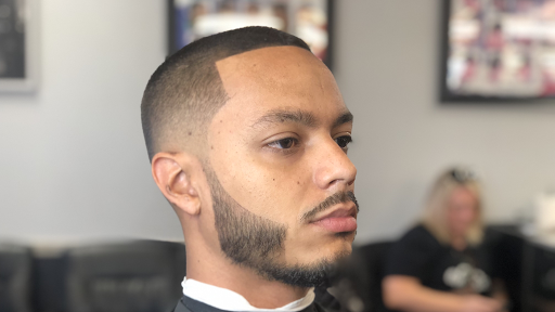 Barber Shop «Razor Sharp Cutz Barber Shop», reviews and photos, 459 Plaza Dr, Eustis, FL 32726, USA