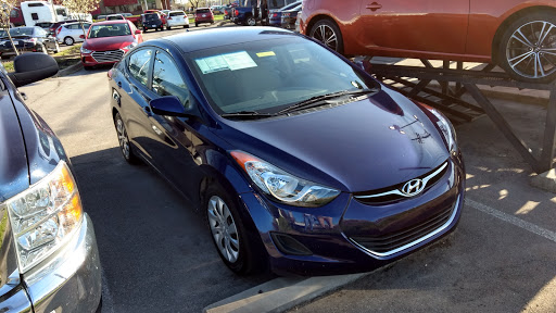 Toyota Dealer «Toyota of Louisville on Dixie Highway», reviews and photos, 6514 Dixie Hwy, Louisville, KY 40258, USA