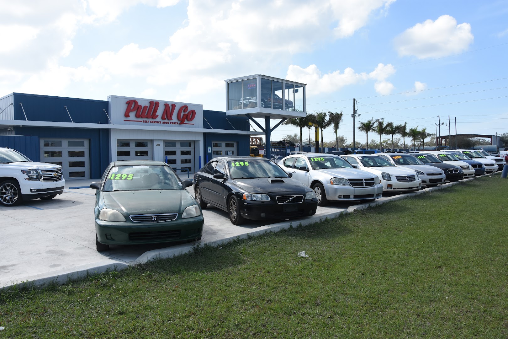 Used auto parts store In Bradenton FL 
