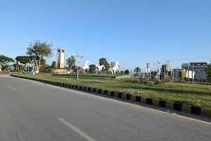 Teen Meela Chowk تین میلا چوک image