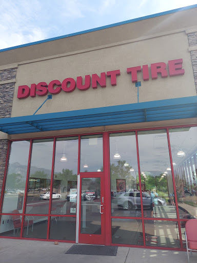 Tire Shop «Discount Tire Store - Draper, UT», reviews and photos, 89 E 12450 S, Draper, UT 84020, USA