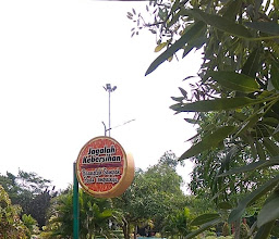 Taman Ngronggo Kota Kediri photo