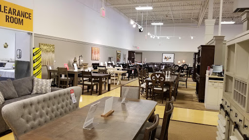 Furniture Store «Value City Furniture», reviews and photos, 8032 Burlington Pike, Florence, KY 41042, USA