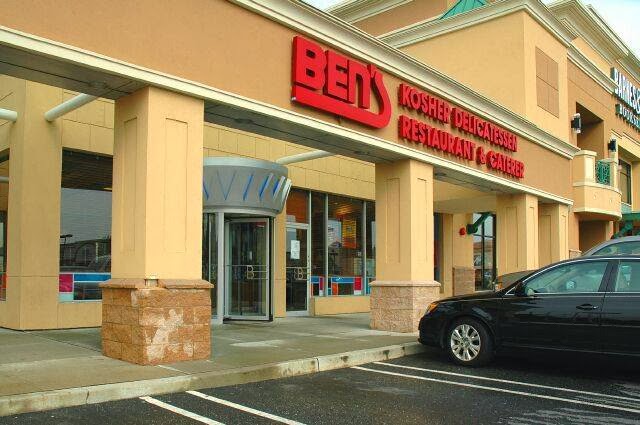 Ben's Kosher Delicatessen Restaurant & Caterers 11514