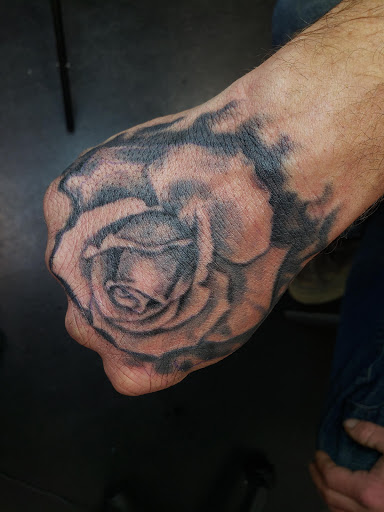 Tattoo Shop «Painless Steel Tattoo», reviews and photos, 1811 Broadway, Everett, WA 98201, USA