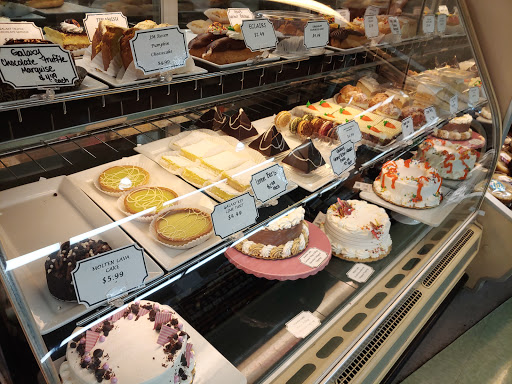 Grocery Store «Harvest Market», reviews and photos, 171 Boatyard Drive, Fort Bragg, CA 95437, USA