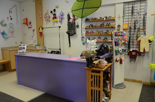 Used Clothing Store «The Bean Sprout», reviews and photos, 150 Pioneer Pl b, Rice Lake, WI 54868, USA