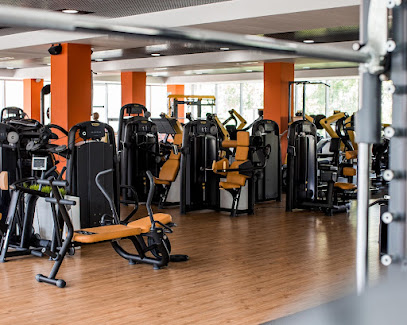 GYMHALL, FITNESS CLUB