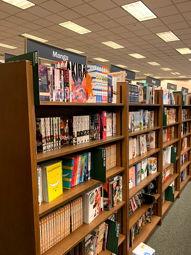 Book Store «Barnes & Noble», reviews and photos, 1991 Sproul Rd, Broomall, PA 19008, USA