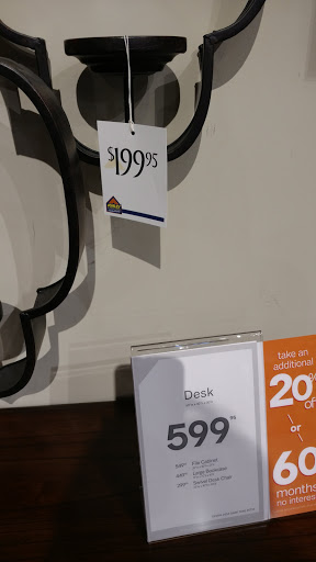 Furniture Store «Ashley HomeStore», reviews and photos, 3775 N Federal Hwy, Oakland Park, FL 33308, USA