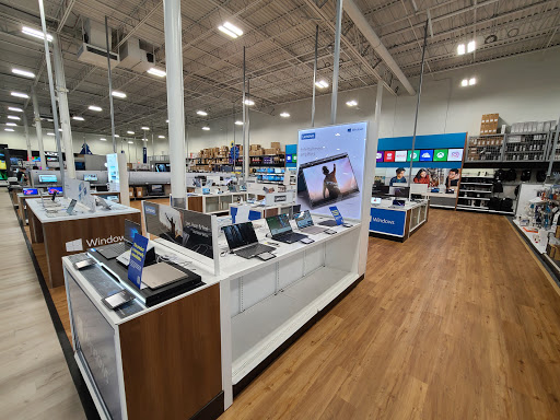 Electronics Store «Best Buy», reviews and photos, 2111 N Rock Rd #121, Wichita, KS 67206, USA