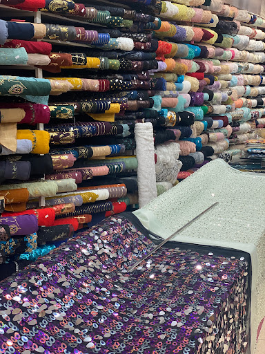 مفنون للاقمشه بعنيزه