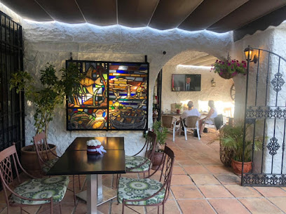 Restaurante La Luna - Los Olivos, 3, 29651 Las Lagunas de Mijas, Málaga, Spain