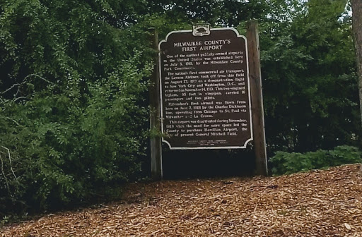 Public Golf Course «Currie Park Golf Course», reviews and photos, 3535 N Mayfair Rd, Wauwatosa, WI 53222, USA