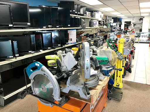 Pawn Shop «Cash Point», reviews and photos, 135 Cabot St, Beverly, MA 01915, USA