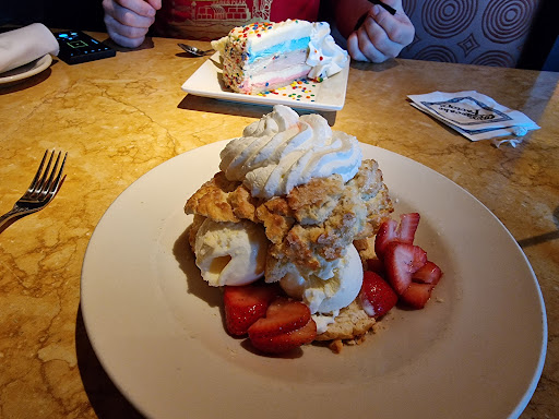 Restaurant «The Cheesecake Factory», reviews and photos, 4200 Conroy Rd, Orlando, FL 32839, USA