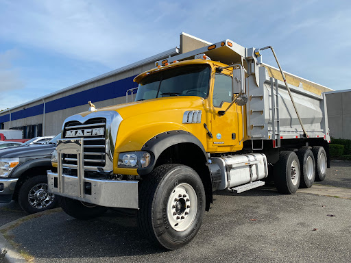 Ford Dealer «Gabrielli Ford Truck Sales and Service», reviews and photos, 3200 Horseblock Road, Medford, NY 11763, USA