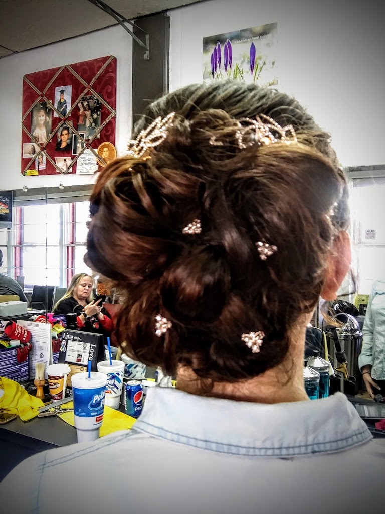 Shear Wizardry Hairstyling 40216