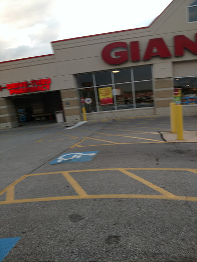 Supermarket «Giant Eagle Supermarket», reviews and photos, 6556 N Ridge Rd, Madison, OH 44057, USA