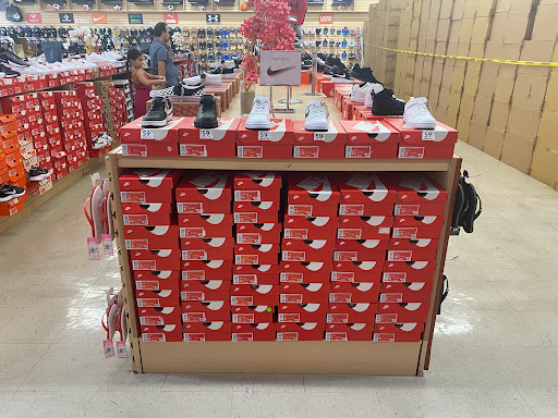 Shoe Store «Shoe City - Arrow Highway», reviews and photos, 20600 E Arrow Hwy, Covina, CA 91724, USA