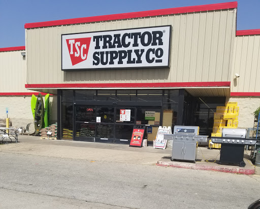 Home Improvement Store «Tractor Supply Co.», reviews and photos, 801 I-35, Georgetown, TX 78626, USA