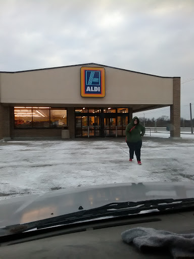 ALDI, 3109 N Broadway St, Pittsburg, KS 66762, USA, 