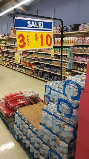 Grocery Store «H-E-B Grocery», reviews and photos, 2424 N 16th St, Orange, TX 77630, USA