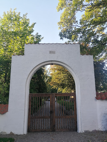 Kommentarer og anmeldelser af Næstelsø Kirke