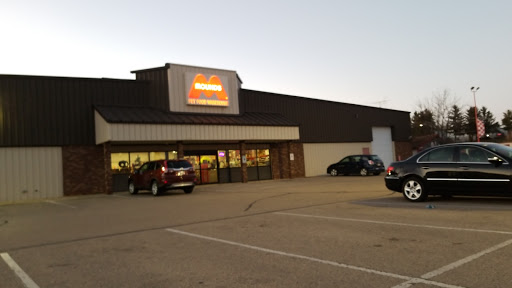 Pet Supply Store «Mounds Pet Food Warehouse», reviews and photos, 5350 King James Way, Fitchburg, WI 53719, USA