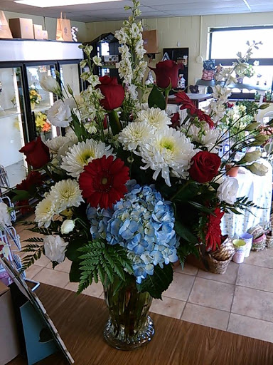 Florist «Forget-Me-Not Florist», reviews and photos, 1083 Park Ave, Cranston, RI 02910, USA