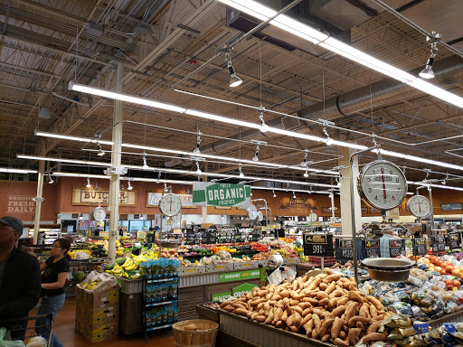 Grocery Store «Fresh Thyme Farmers Market- Greenwood IN», reviews and photos, 8750 US-31, Indianapolis, IN 46227, USA
