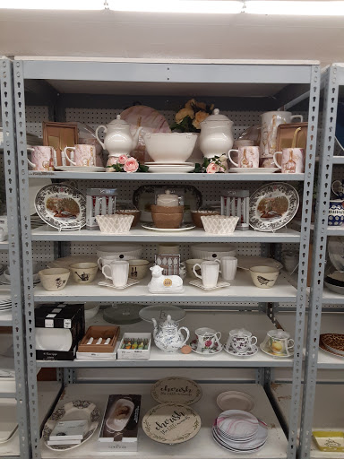 Home Goods Store «Tuesday Morning», reviews and photos, 6808 Huebner Rd, San Antonio, TX 78238, USA