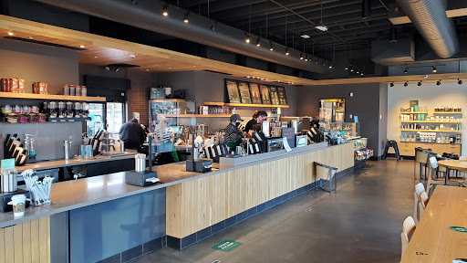 Starbucks, 401 S Roosevelt Dr, Seaside, OR 97138, USA, 