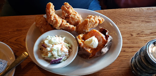 American Restaurant «Cracker Barrel Old Country Store», reviews and photos, 2393 Pacer Ct NW, Corydon, IN 47112, USA