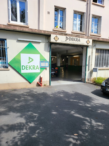 Centre contrôle technique DEKRA à Versailles