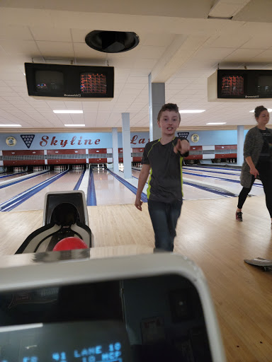 Bowling Alley «Skyline Lanes», reviews and photos, 201 Kraft St, Clarksville, TN 37040, USA