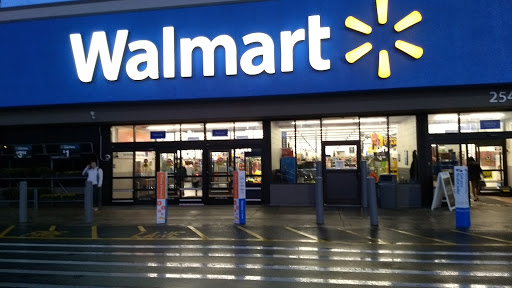 Discount Store «Walmart», reviews and photos, 254 Lowell Rd, Hudson, NH 03051, USA