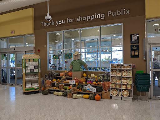 Supermarket «Publix Super Market at Pelham Commons», reviews and photos, 215 Pelham Rd, Greenville, SC 29615, USA