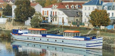 La Péniche de Triel à Triel-sur-Seine