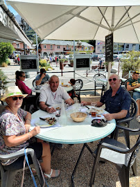 Atmosphère du Restaurant La Terrasse à Luz-Saint-Sauveur - n°7