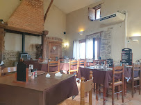 Atmosphère du Restaurant français Restaurant Le Guidon restaurant terrasse à Bourg en Bresse à Viriat - n°2